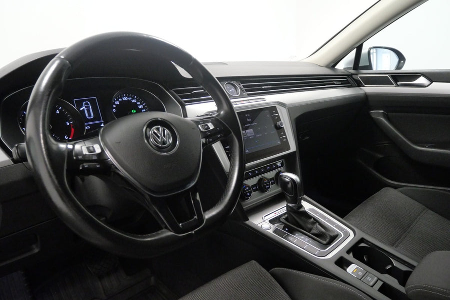 Volkswagen Passat 2.0 TDI 140 kW DSG 4x4 Comfort – foto 14