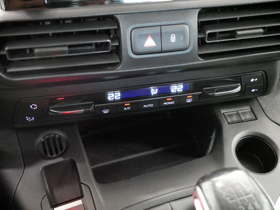 Citroën Berlingo 1.5 e-HDI 96kW – foto 24