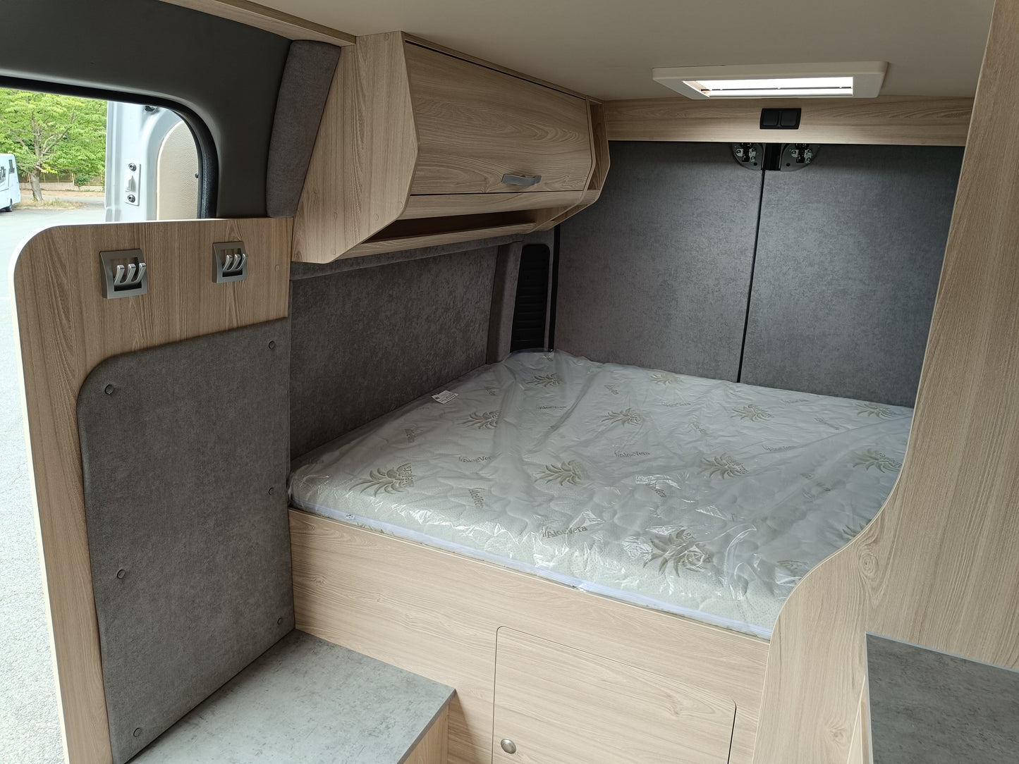 Fiat Ducato Light 2,2 MTJ L2H2 Obytný automobil