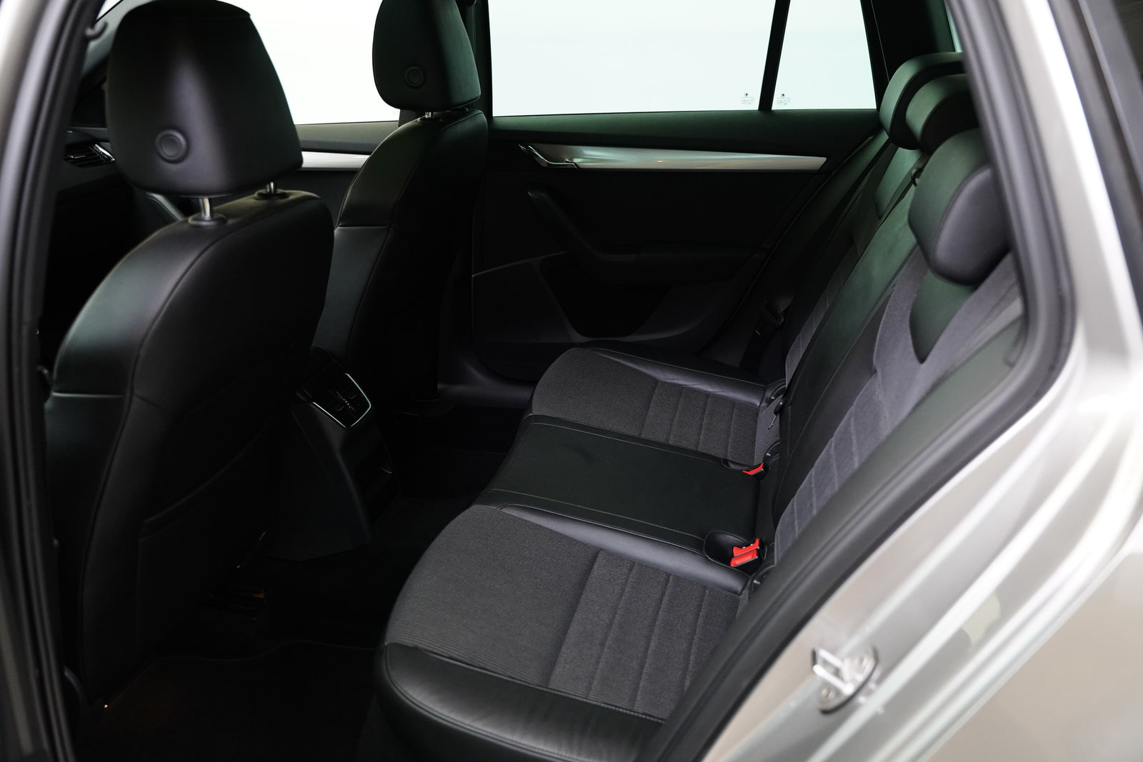 Škoda Octavia 1.2 TSI 77 kW Elegance – foto 24