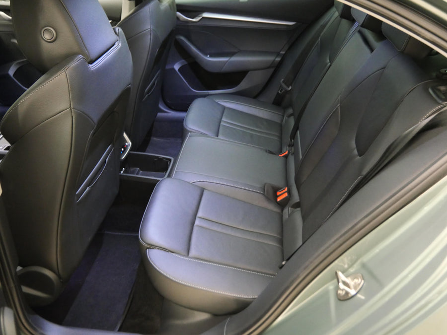 Škoda Octavia 2.0 TDI 110 kW Excl. Selection – foto 24