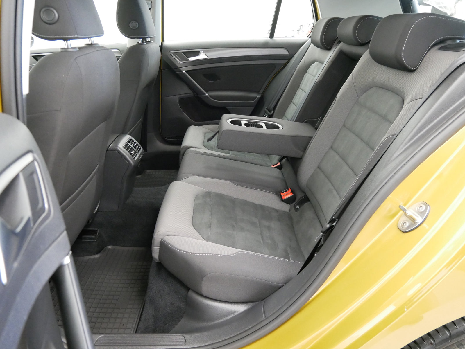Volkswagen Golf 1.0 TSI 81 kW Comfortline – foto 25