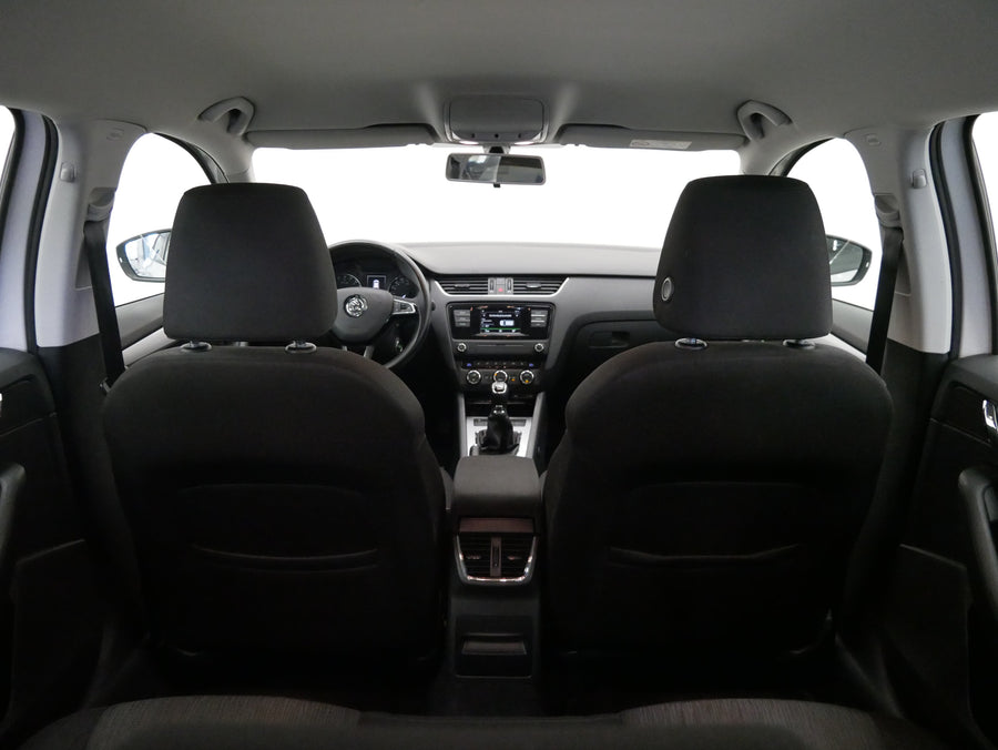 Škoda Octavia 2.0 TDI 110kW Style – foto 25