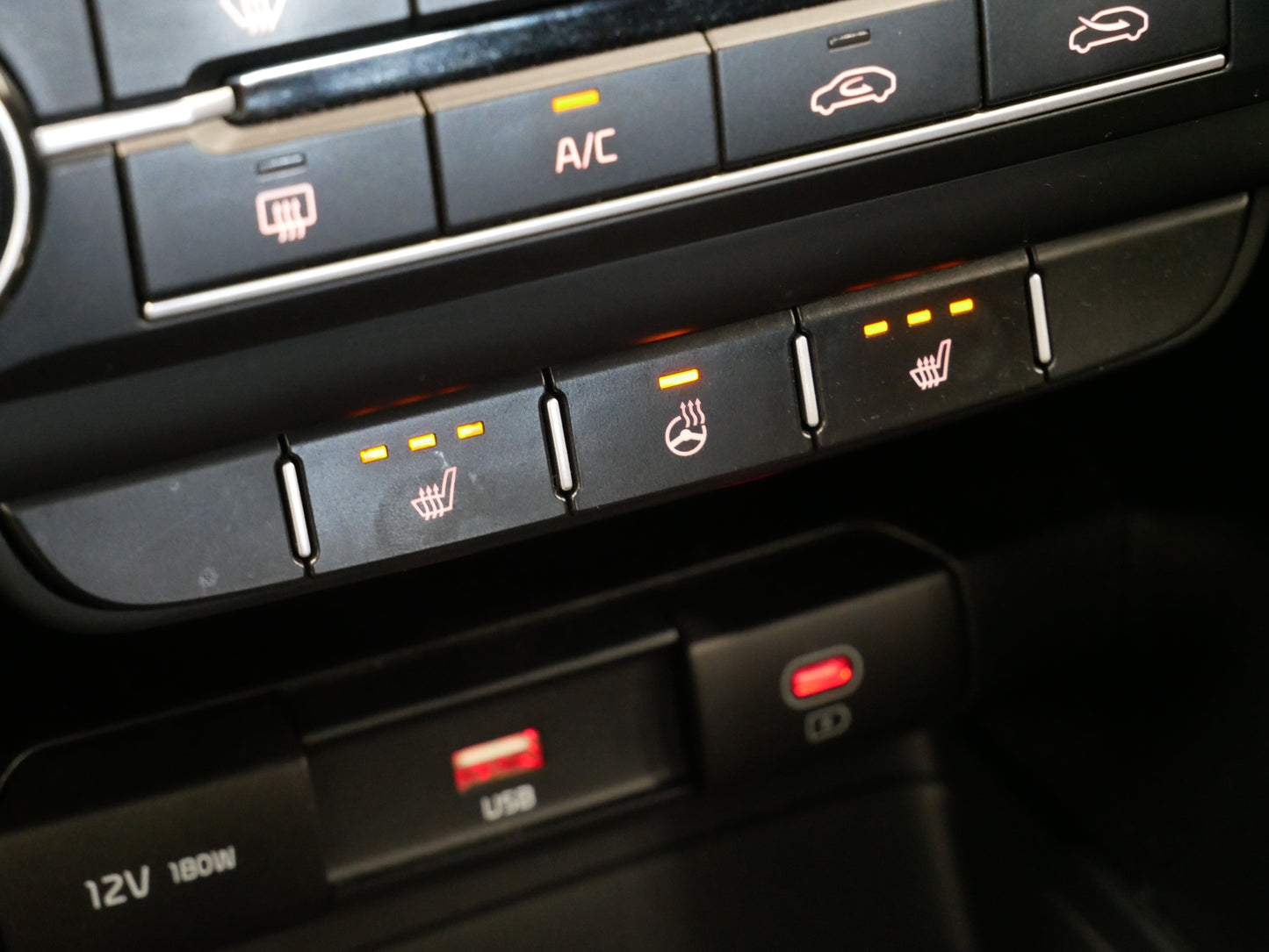 Kia Ceed 1.0 T-GDI 74 kW Spin