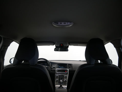 Volvo V60 D4 133kW Momentum – foto 24