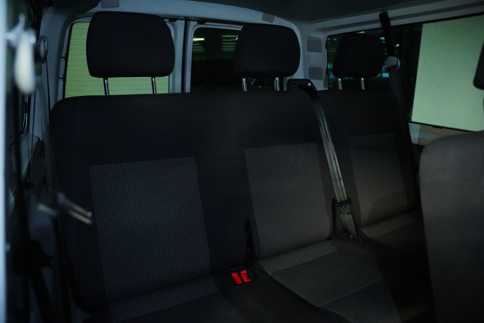 Volkswagen Transporter 2.0 TDI 110 kW Long – foto 25