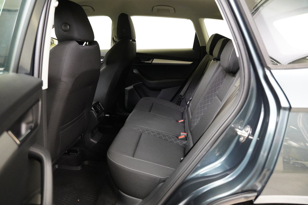 Škoda Karoq 1.5 TSI 110 kW Ambition – foto 25