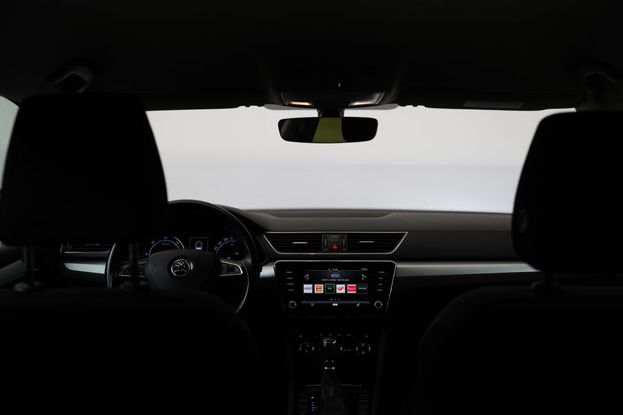 Škoda Superb 2.0 TDI 110 kW – foto 25