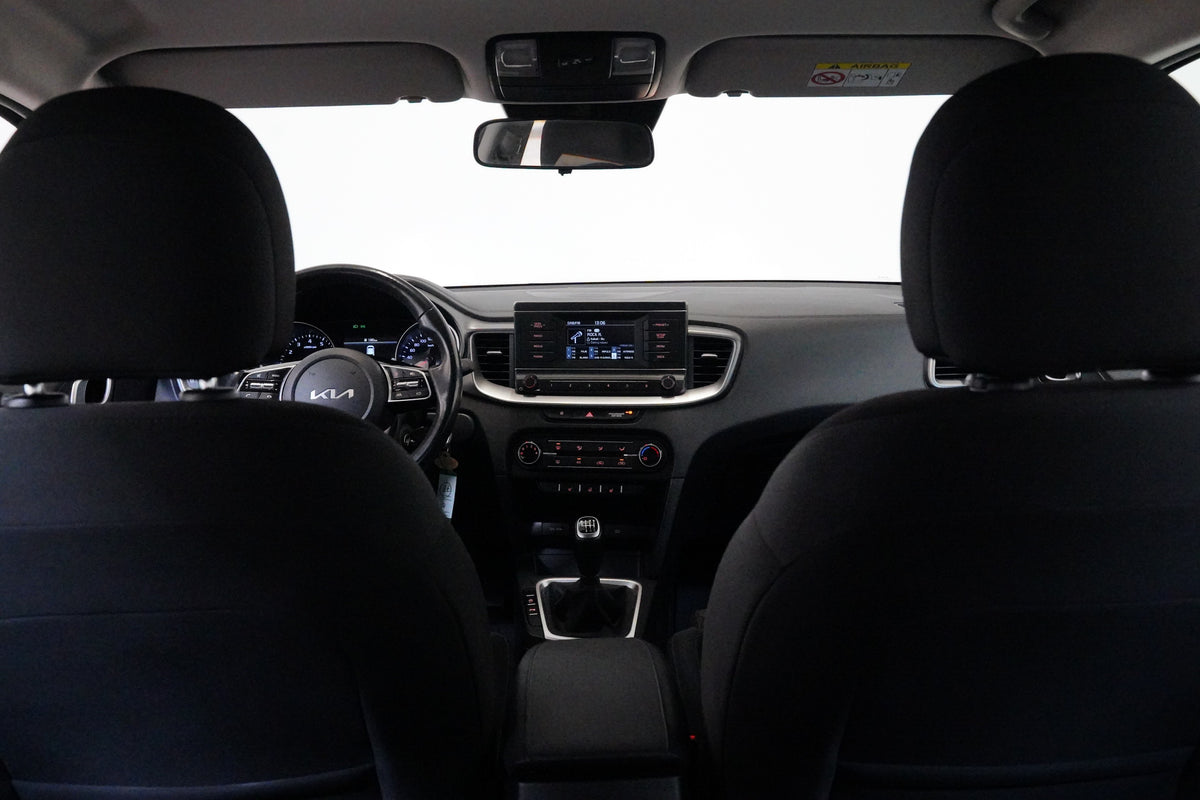 Kia Cee'd 1.5 T-GDI 117 kW – foto 22