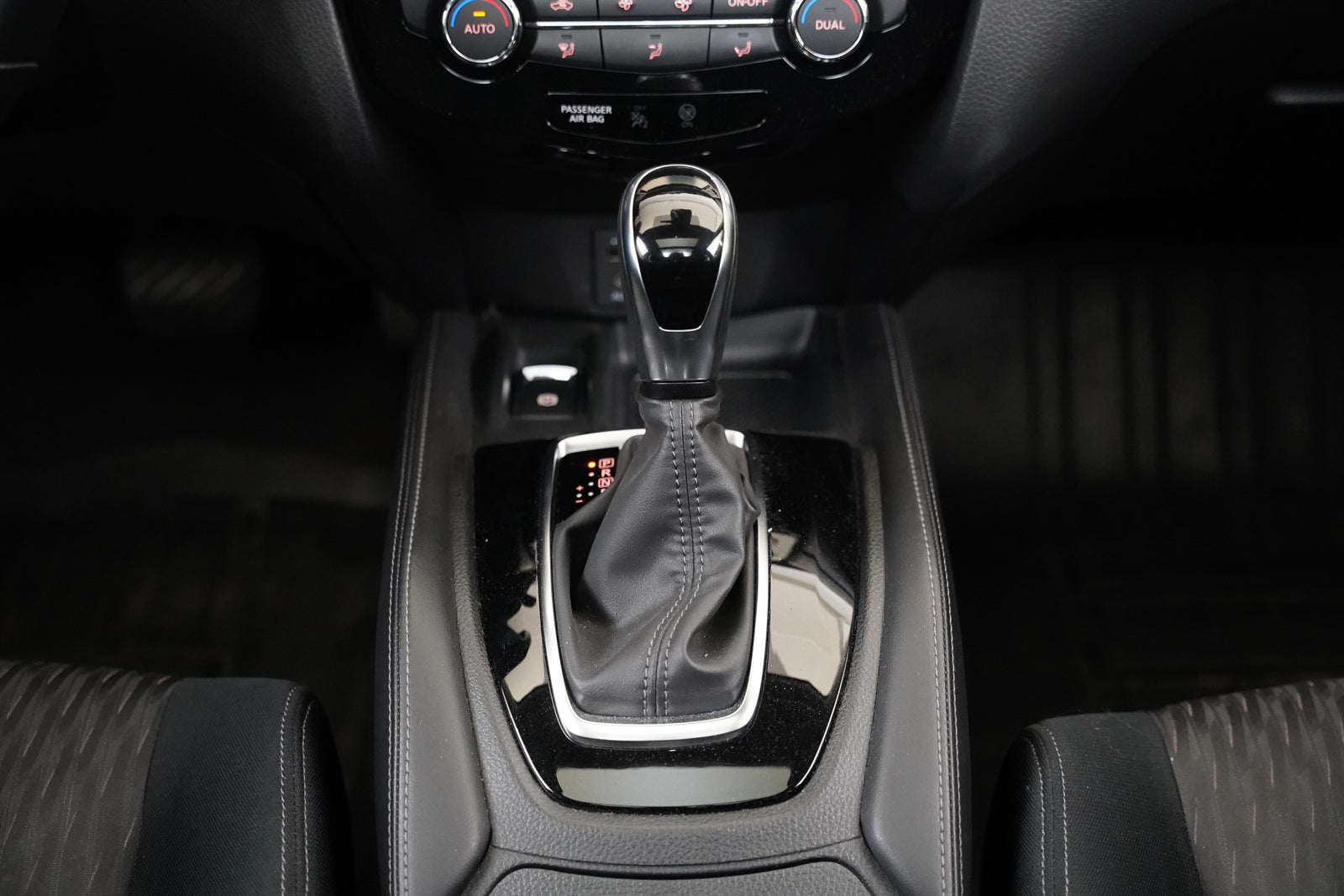 Nissan X-Trail 1.3 DIG-T 117 kW N-Connecta – foto 24