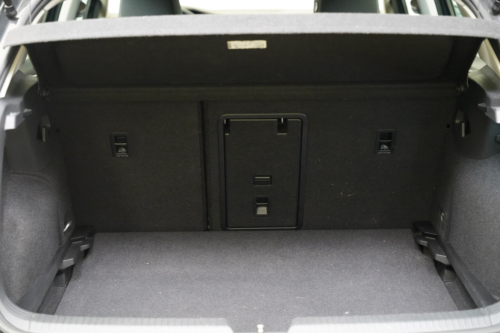 Volkswagen Golf 1.0 TSI 81 kW Life – foto 25