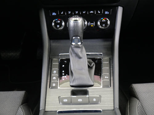 Škoda Superb 2.0 TDI 140 kW 4x4 DSG Style – foto 25