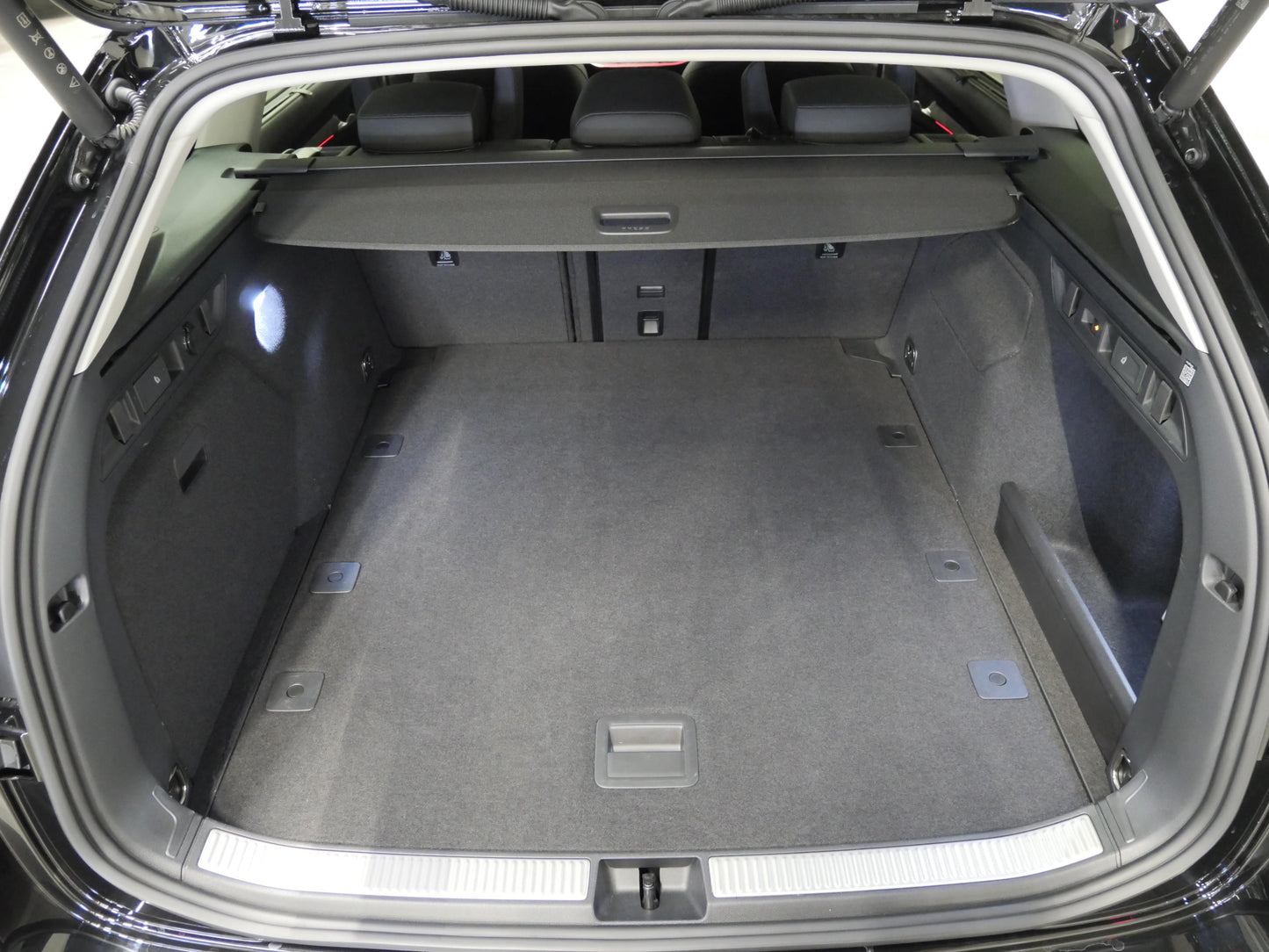 Škoda Superb 2.0 TDI 110 kW L&K