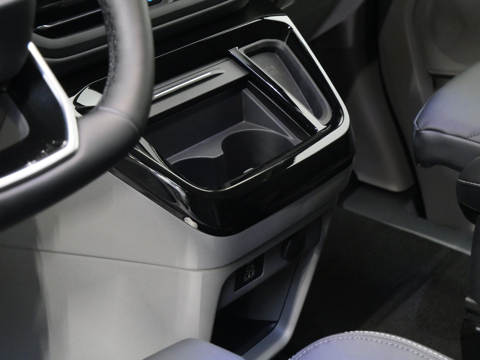 Ford Tourneo Custom 2.0 EcoBlue 125 kW Titanium X – foto 25