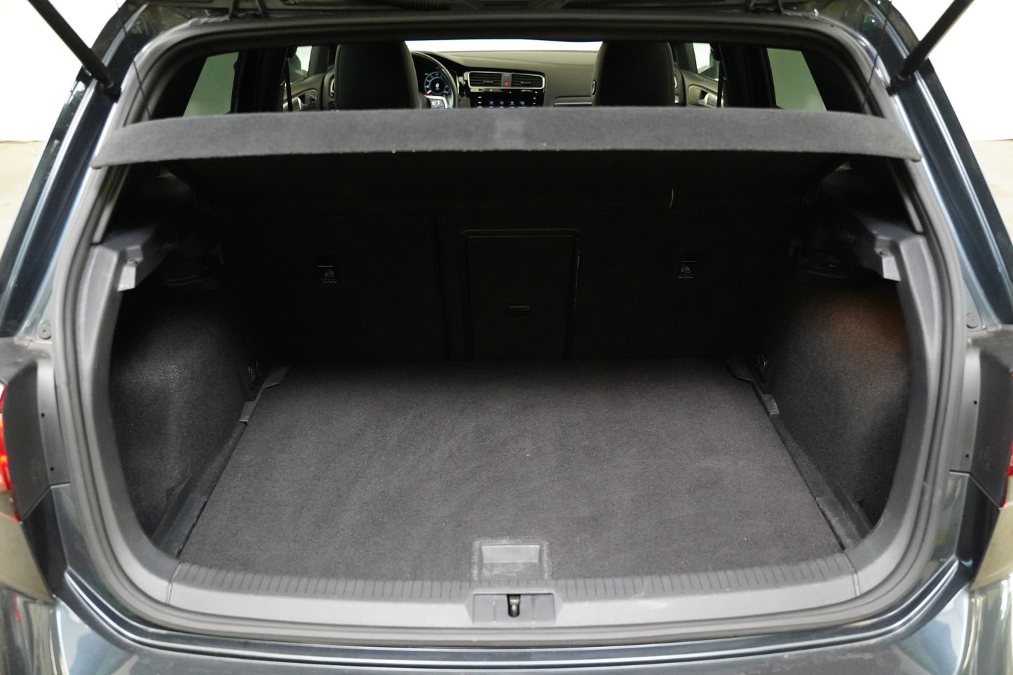 Volkswagen Golf 2.0 TSI 180 kW GTI Performance
