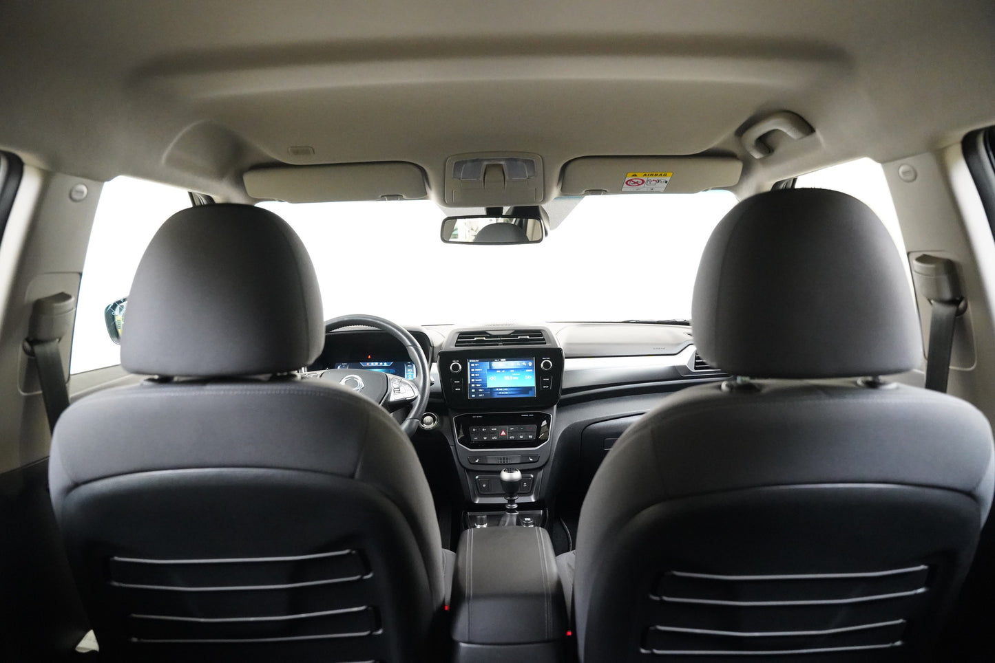 Ssang Yong Tivoli 1.5 T-GDI 120 kW Style