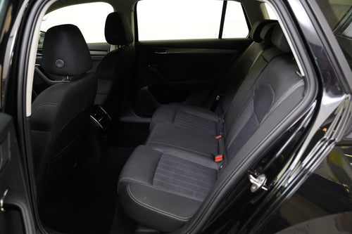 Škoda Superb 2.0 TDI 110 kW Style – foto 25