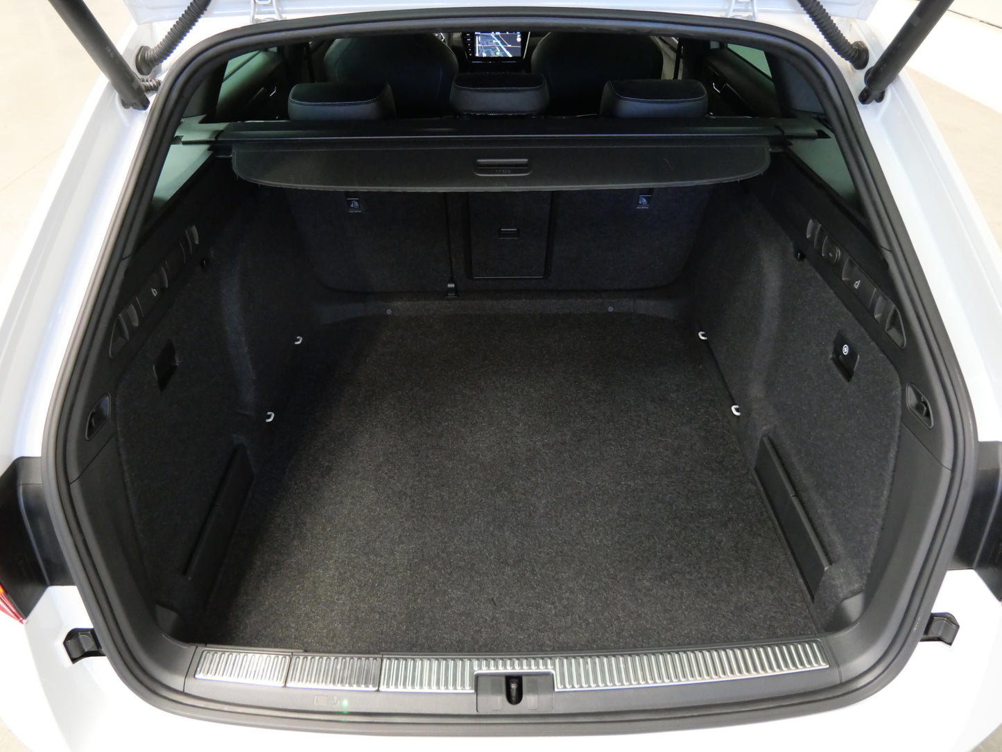 Škoda Superb 2.0 TDI 147 kW 4x4 SportLine