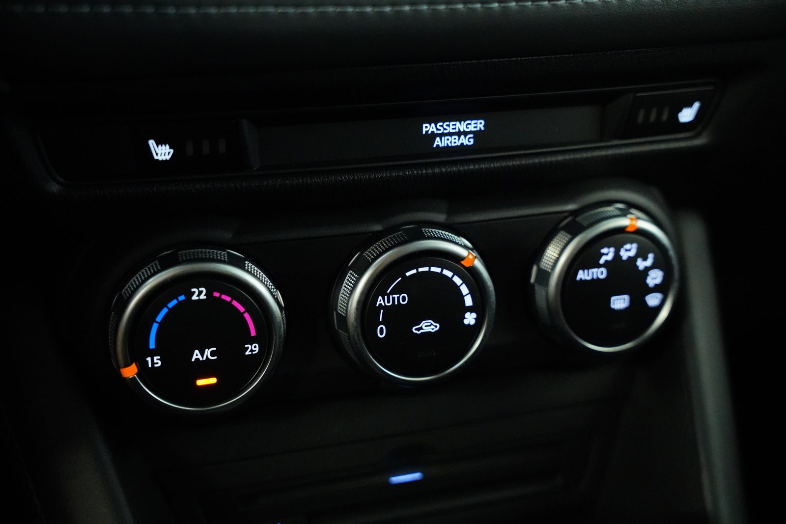 Mazda CX-3 2.0 Skyactiv-G 89 kW Exclusive – foto 23