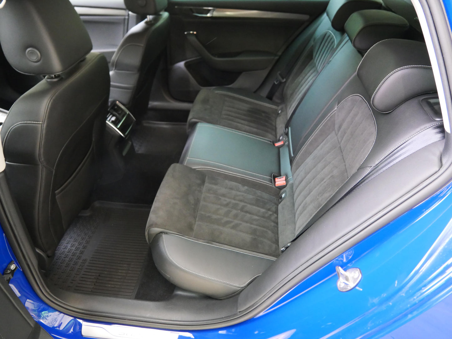 Škoda Superb 2.0 TDI 147 kW DSG 4x4 Style+