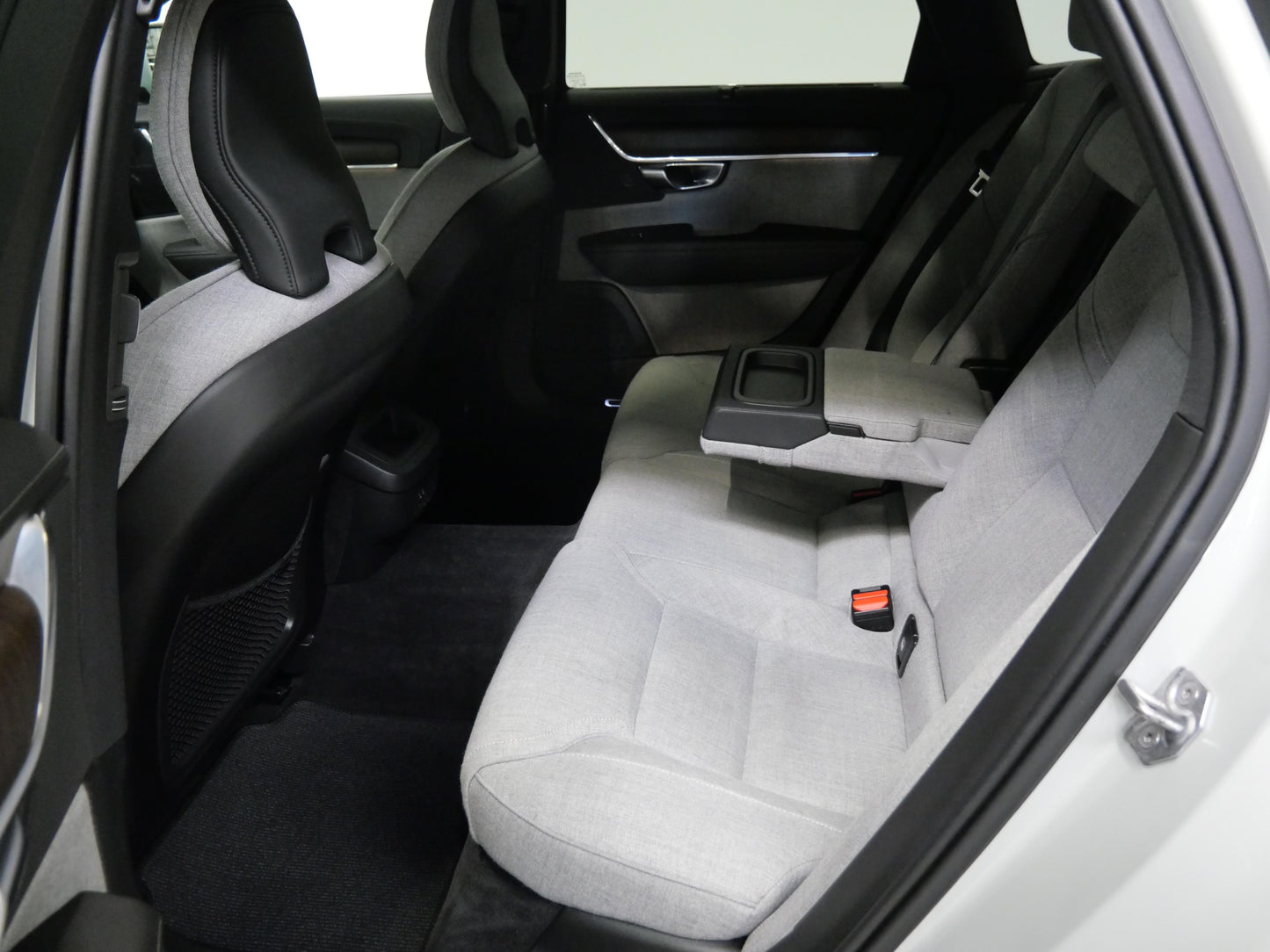 Volvo V90 2.0 B5 173 kW Cross Country