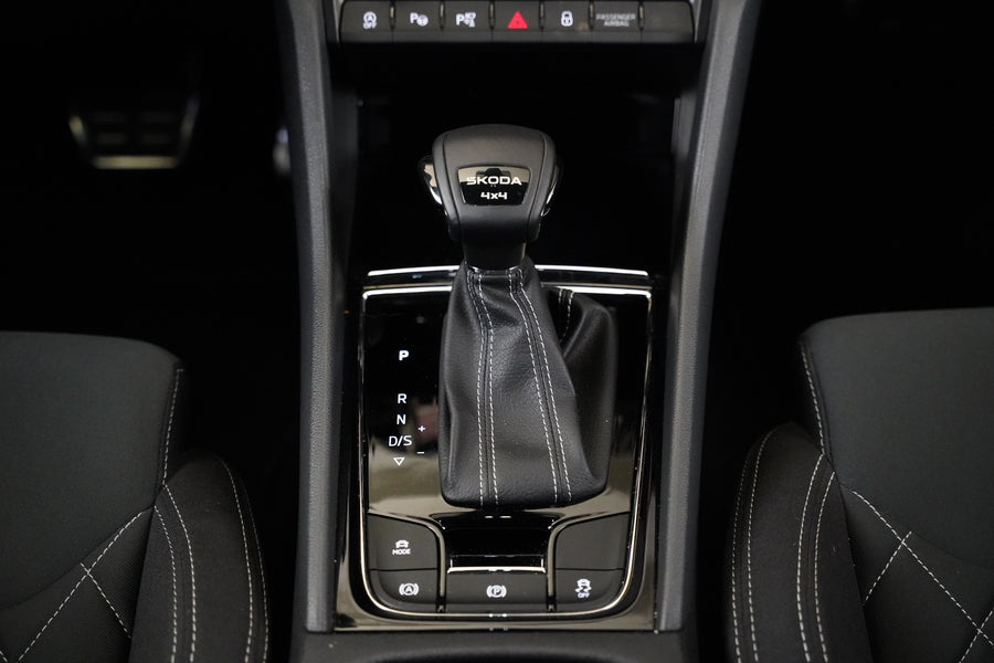 Škoda Karoq 2.0 TDI 110 kW 4x4 Sportline – foto 25