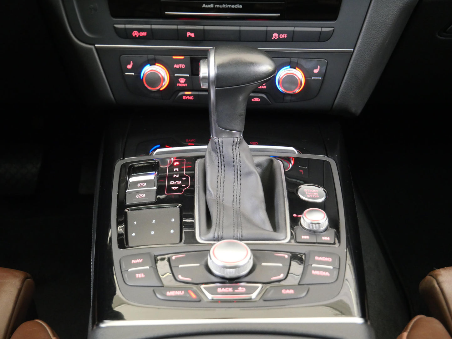 Audi A6 Avant 3.0 TDI 180 kW S line