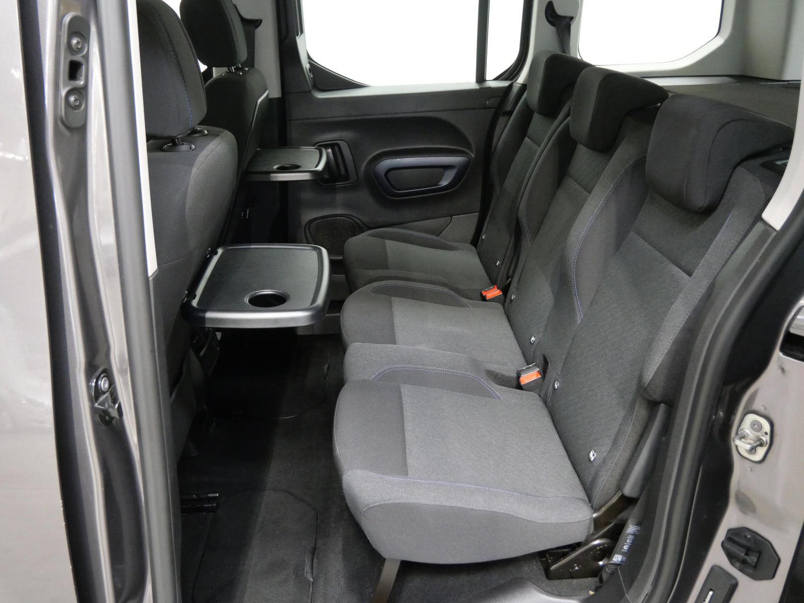 Peugeot Rifter 1.5 BlueHDI 75 kW Allure – foto 25