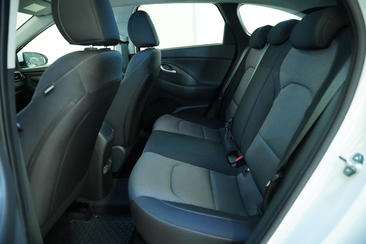 Hyundai i30 1.5 T-GDI 103 kW GO Czech!