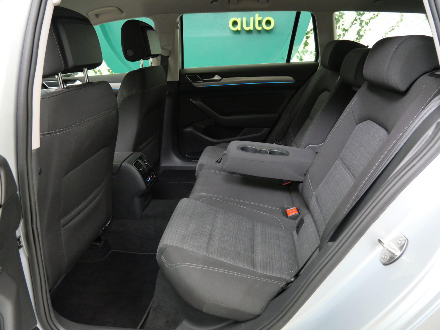 Volkswagen Passat 2.0 TDI 110 kW Business