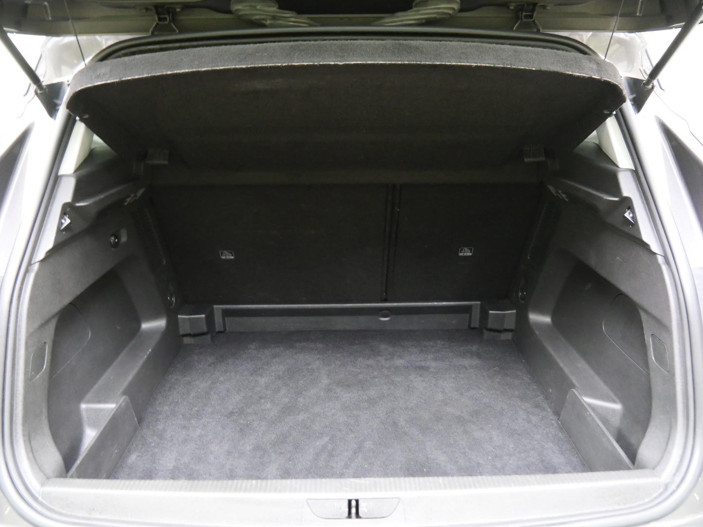 Opel Grandland X 1.2 i 96 kW Turbo Edition