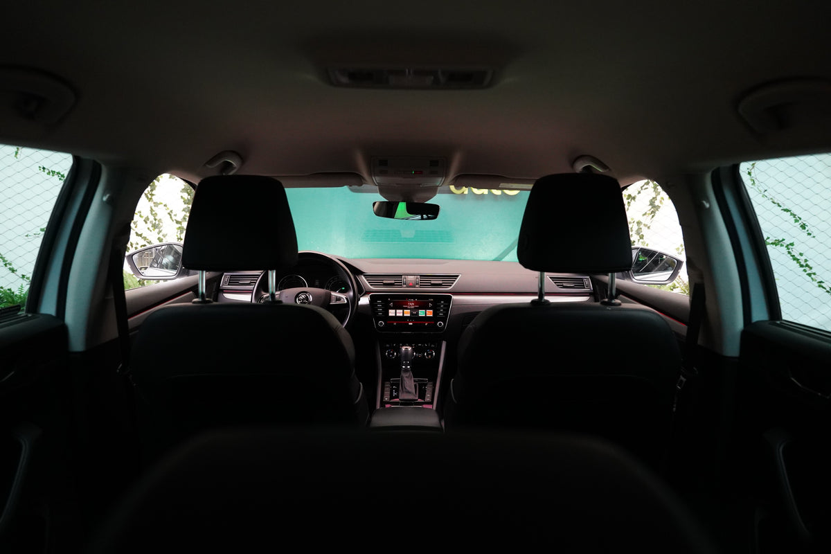 Škoda Superb 2.0 TDI 110 kW Style – foto 25