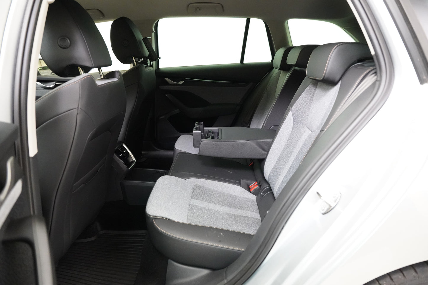 Škoda Octavia 1.5 eTSI 110 kW Top Selection