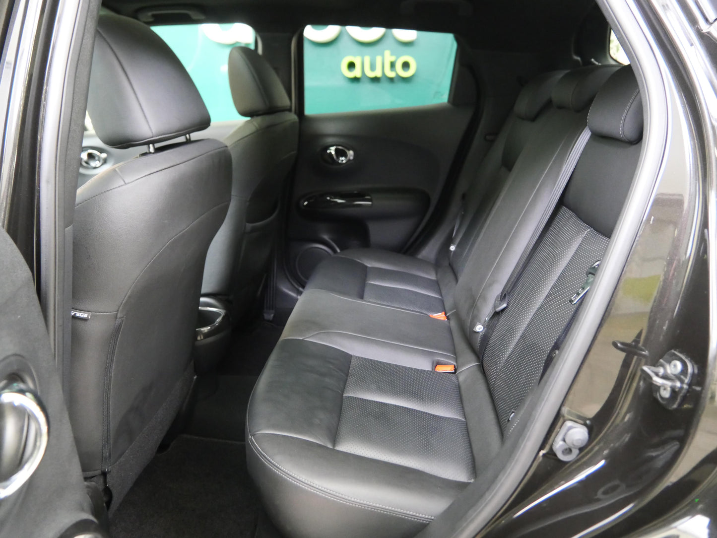 Nissan Juke 1.2 i 85 kW Tekna