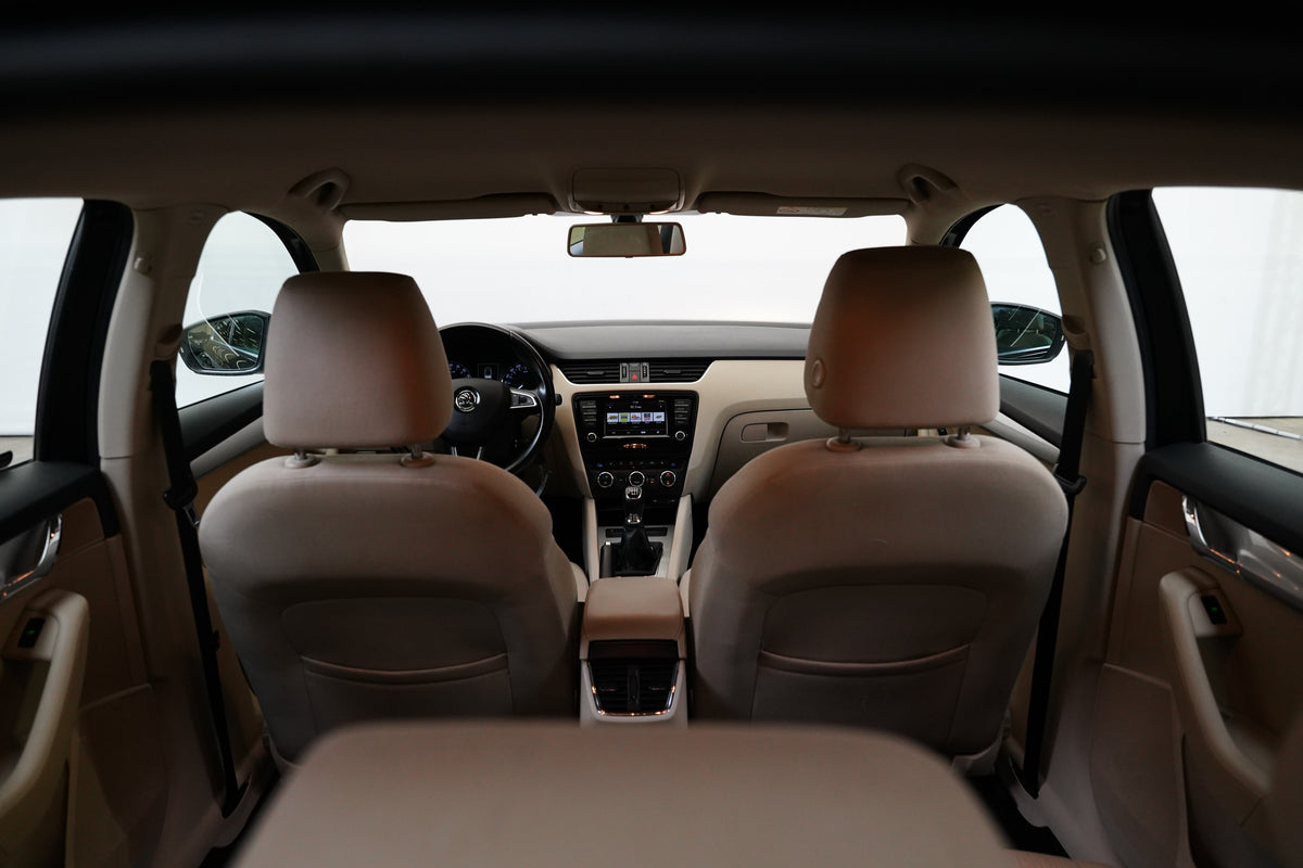 Škoda Octavia 2.0 TDI 110 kW Style – foto 25