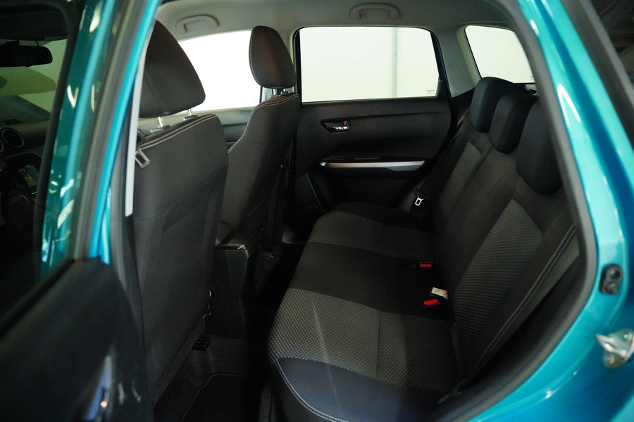 Suzuki Vitara 1.3 Turbo 103 kW – foto 26