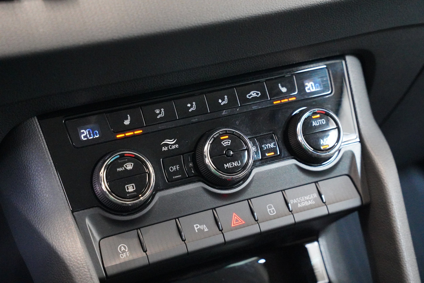 Škoda Karoq 1.5 TSI 110 kW Top Selection