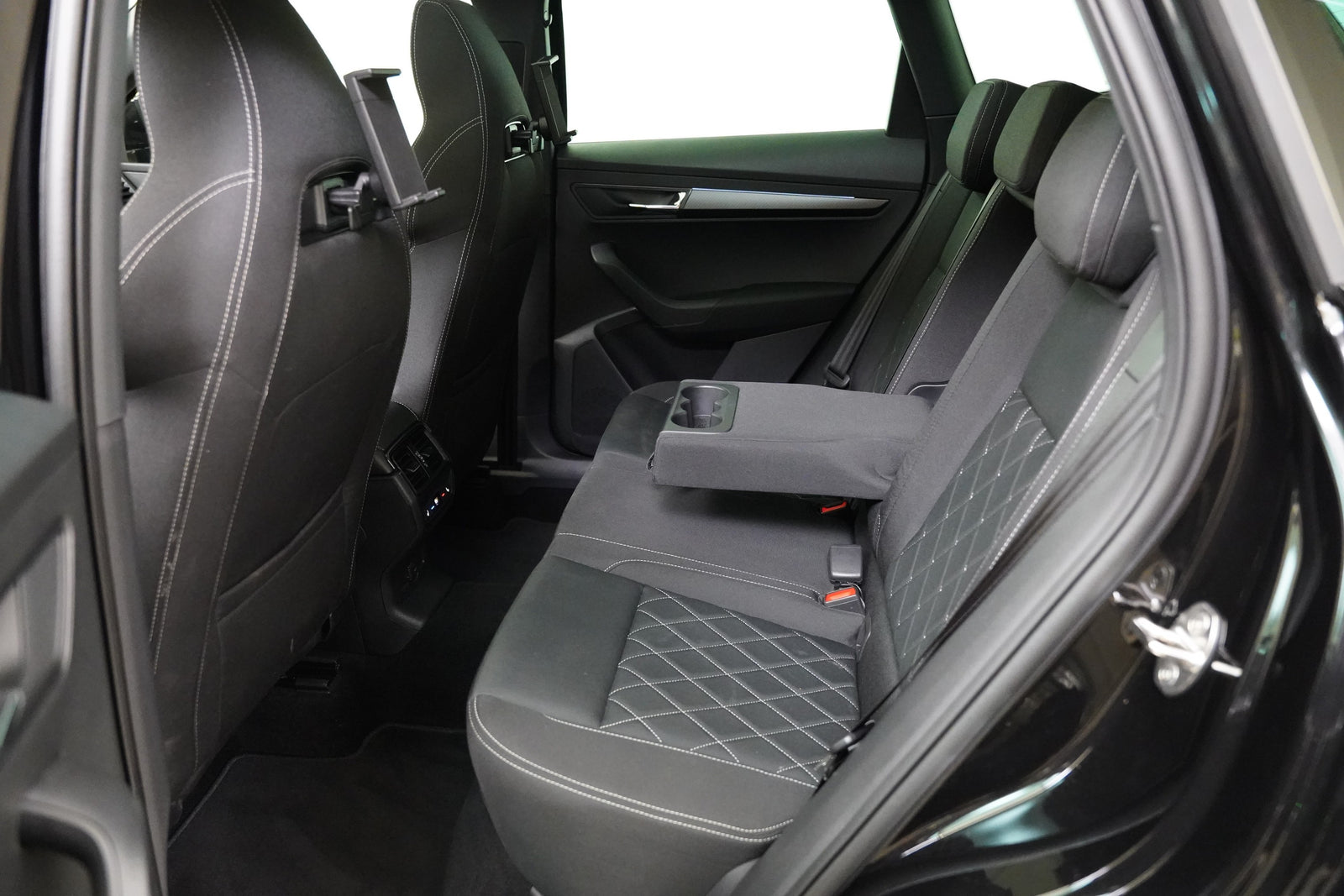 Škoda Karoq 2,0 TDI 110 kW 4x4 Sportline – foto 25