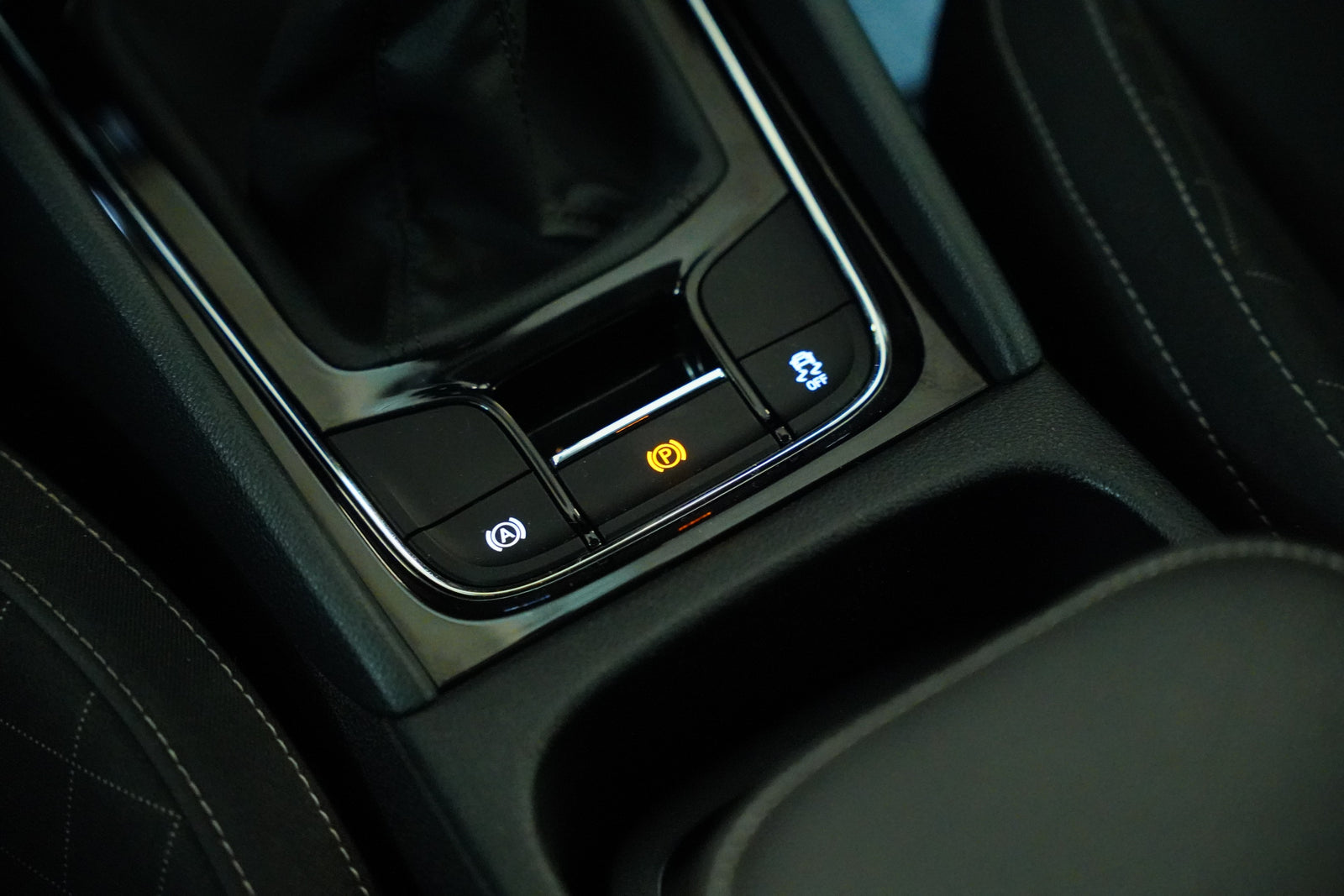 Škoda Karoq 1.5 TSi 110KW – foto 25