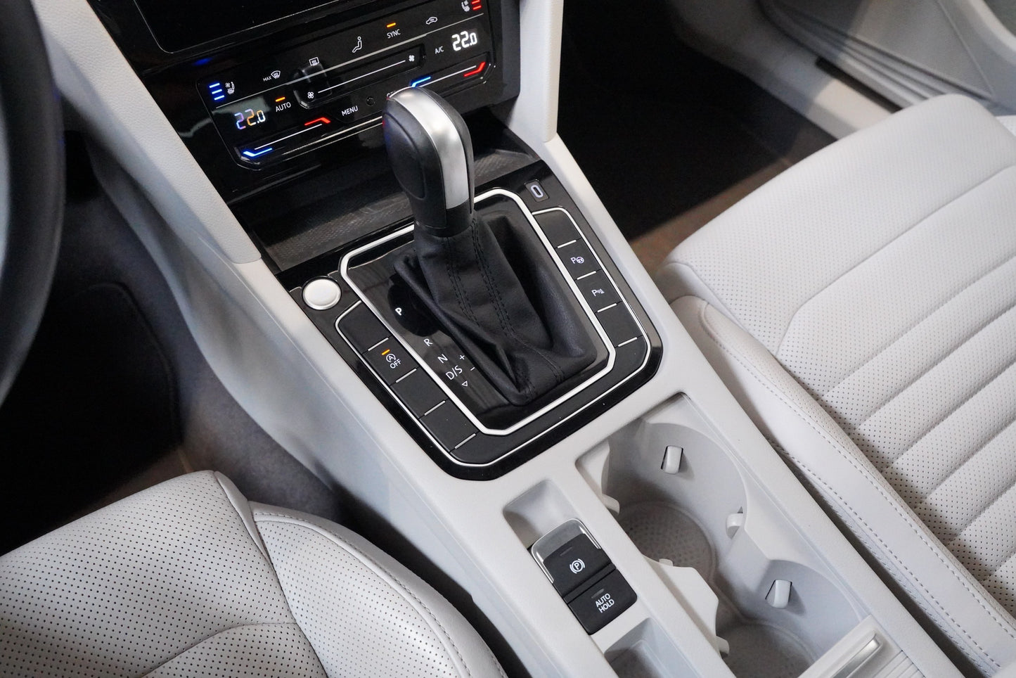 Volkswagen Passat 2.0 TDI 110 kW DSG Elegance