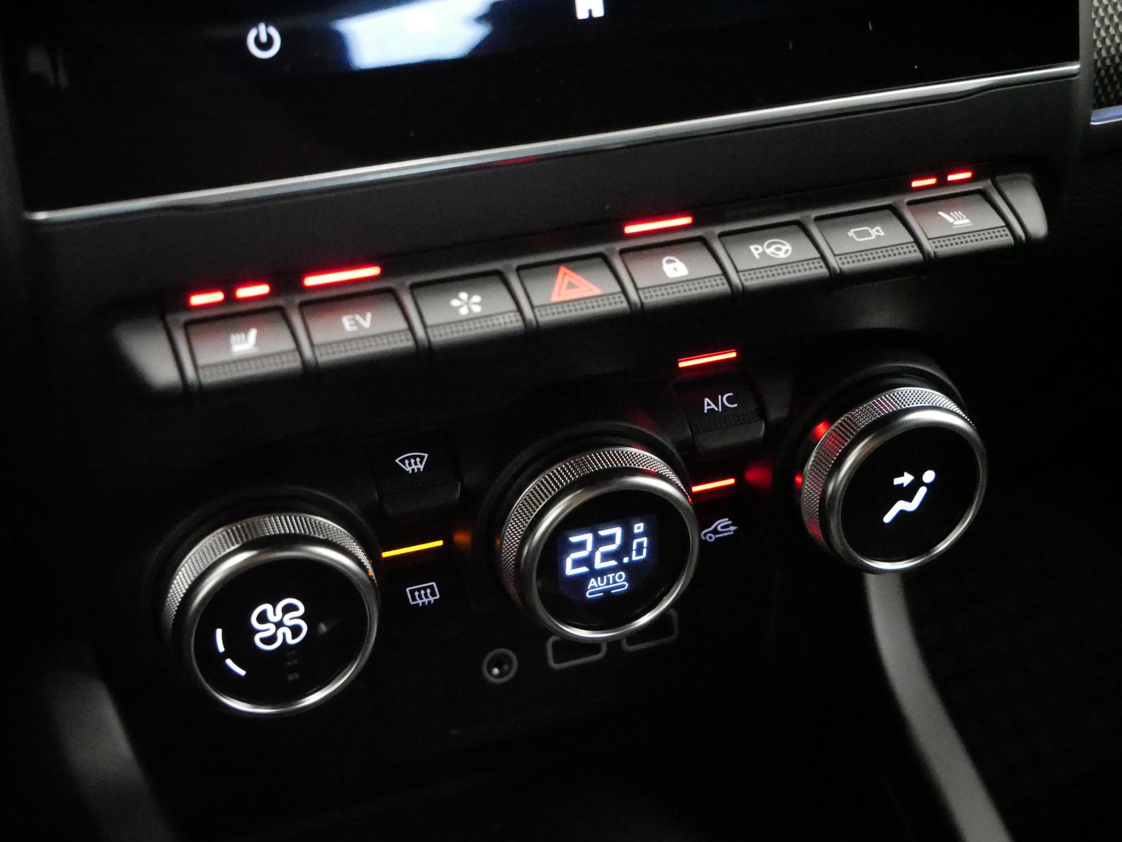 Renault Arkana 1.6 E-Tech 69 kW – foto 25