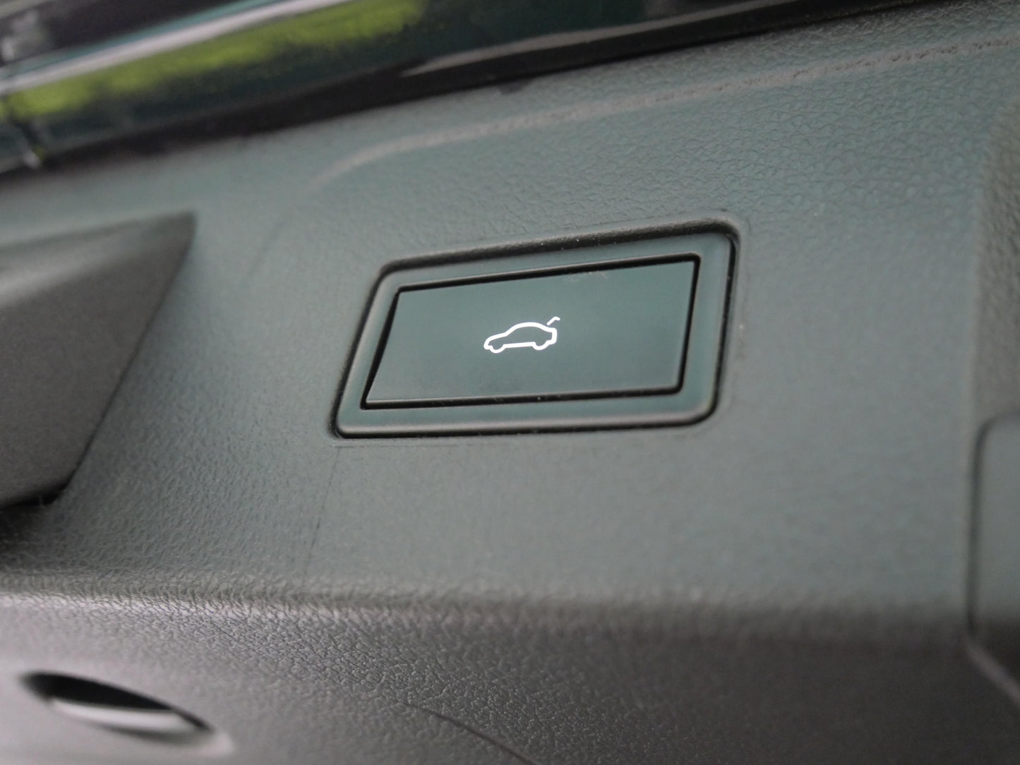 Volkswagen Passat 2.0 TSI 140 kW Elegance