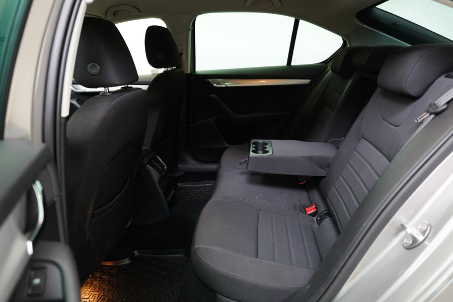 Škoda Octavia 1.8 TSI 132 kW DSG Style – foto 25