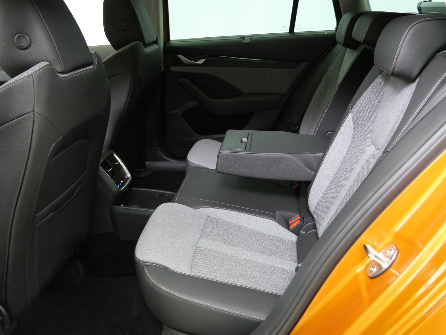 Škoda Octavia 1.5 eTSI 110 kW Top Selection