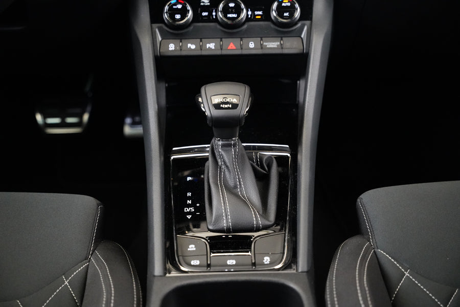 Škoda Karoq 2.0 TDI 110 kW 4x4 Sportline – foto 25