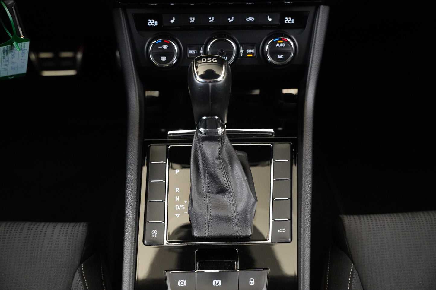 Škoda Superb 2.0 TDI 110 kW DSG Ambition
