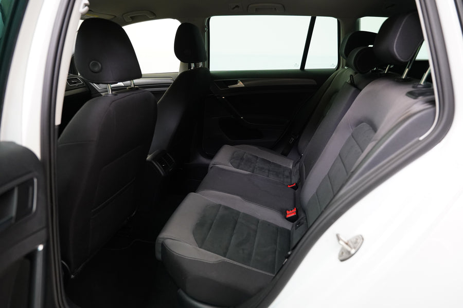 Volkswagen Golf 2.0 TDI 110 kW Comfortline – foto 25