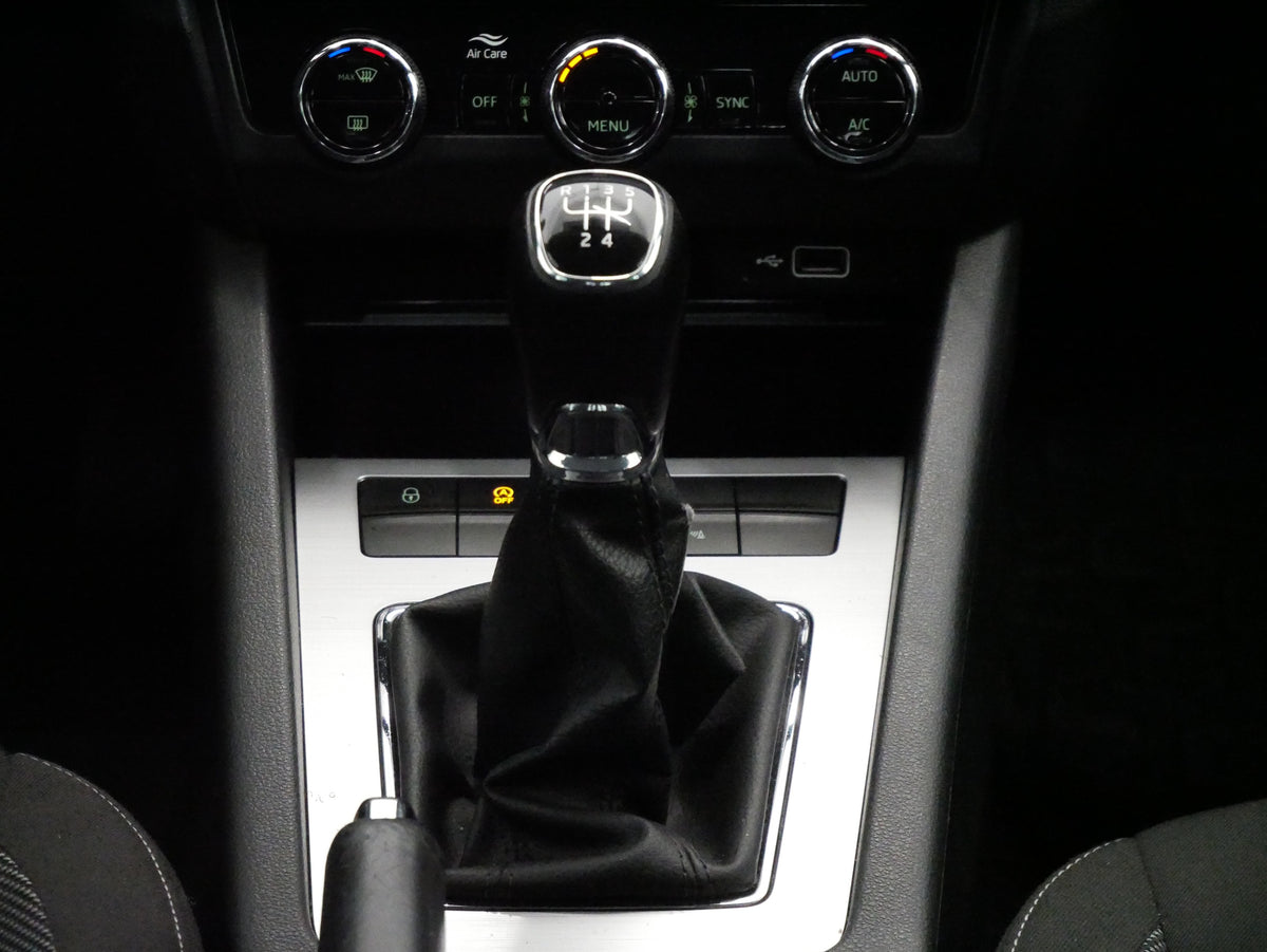 Škoda Octavia 1,6 TDi 85kW Ambition