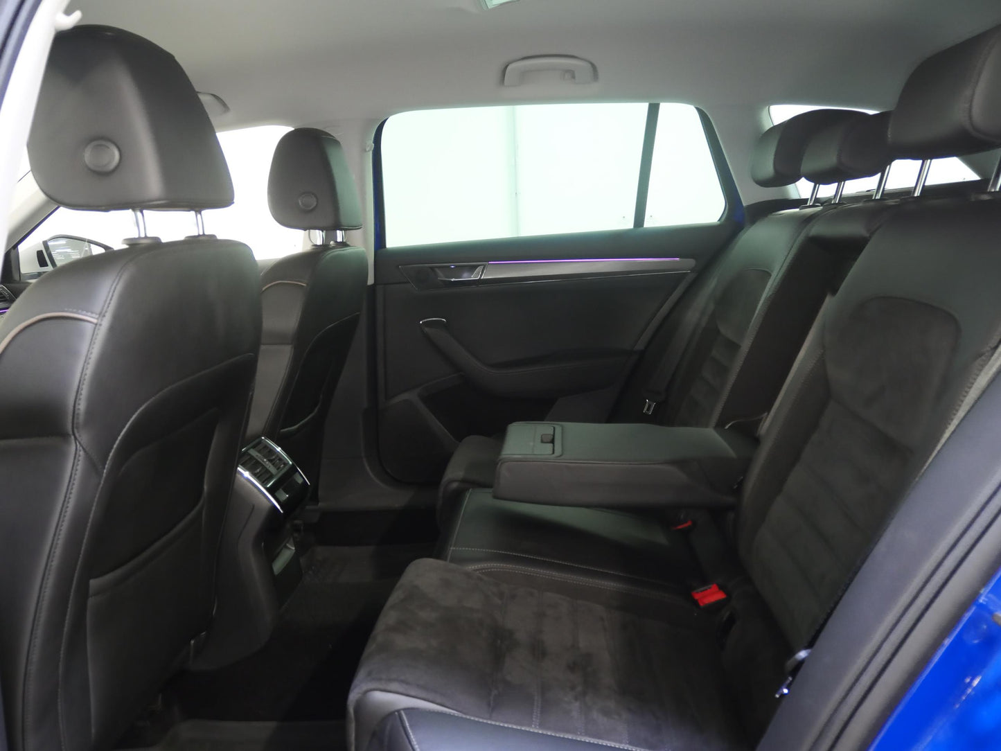 Škoda Superb 2.0 TDI 140 kW DSG Scout