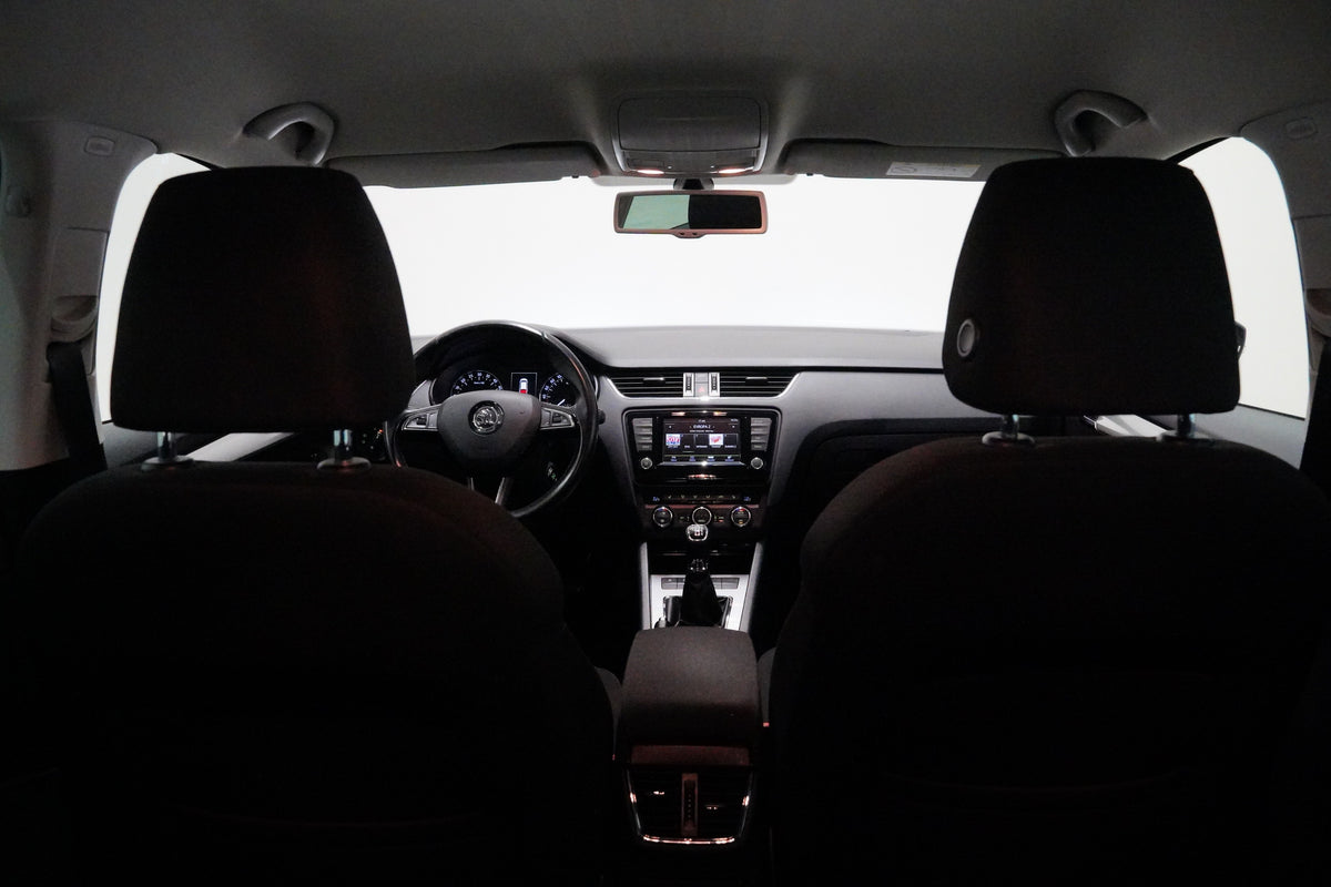 Škoda Octavia 2.0 TDI 110 kW Style – foto 25
